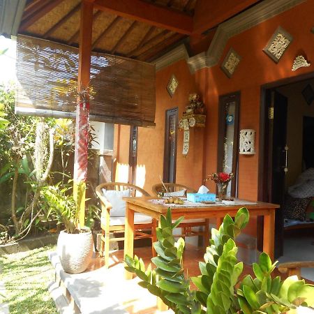 Cegeng Lestari Guesthouse Сидемен Экстерьер фото