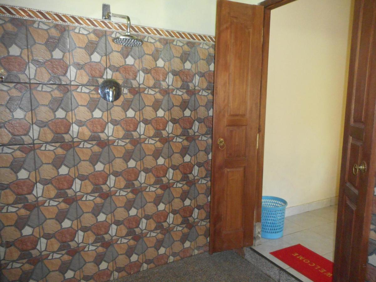 Cegeng Lestari Guesthouse Сидемен Экстерьер фото